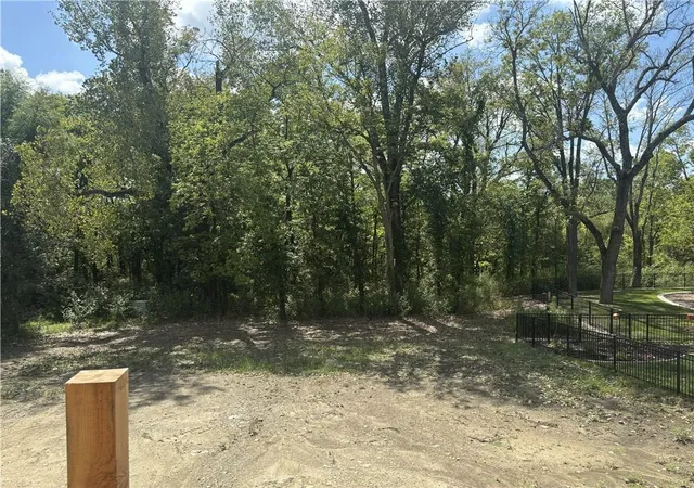 Photo 2 of Single family home for sale at 20051 W 226th Terrace, Spring Hill, KS 66083 | MLS# 2641715 | Listing updated on 2026-09-12
