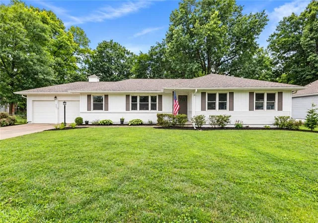 Photo 1 of Sale Pending at 3921 W 97th Street, Overland Park, KS 66207 | MLS# 2641725 | Listing updated on 2026-10-18