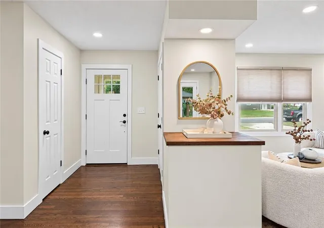 Photo 2 of Sale Pending at 3921 W 97th Street, Overland Park, KS 66207 | MLS# 2641725 | Listing updated on 2026-10-18