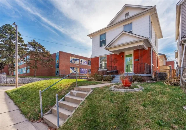 Photo 2 of Single family home for sale at 3435 Anderson Ave, Kansas City, MO 64123 | MLS# 2641728 | Listing updated on 2026-09-15