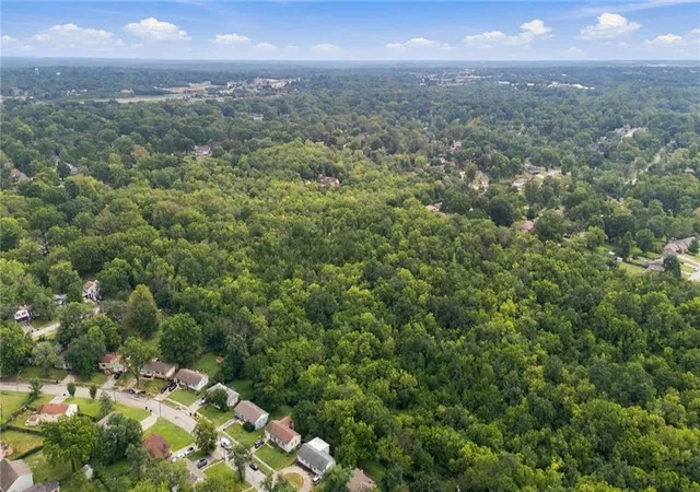 Photo 3 of Land for sale at 10806 Grandview Rd, Kansas City, MO 64137 | MLS# 2641731 | Listing updated on 2026-09-24