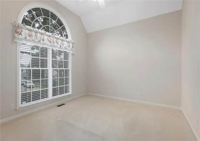 Photo 4 of Single family home for sale at 2617 10th Street, Lee's Summit, MO 64081 | MLS# 2641733 | Listing updated on 2026-09-12