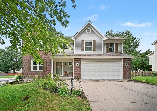 Photo 1 of Single family home for sale at 601 Taylor Dr, Liberty, MO 64068 | MLS# 2641736 | Listing updated on 2026-09-28
