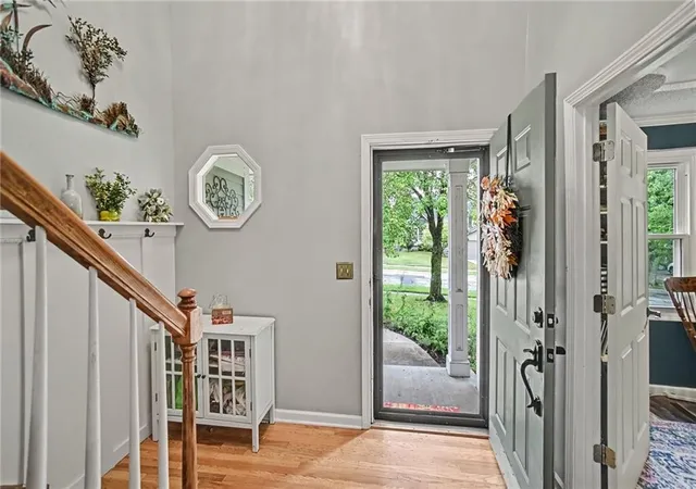 Photo 3 of Single family home for sale at 601 Taylor Dr, Liberty, MO 64068 | MLS# 2641736 | Listing updated on 2026-09-28