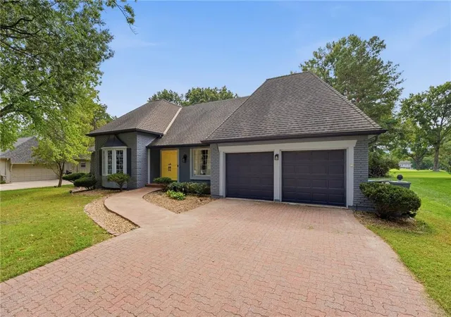 Photo 3 of Single family home for sale at 12724 Overbrook Rd, Leawood, KS 66209 | MLS# 2641741 | Listing updated on 2026-09-29