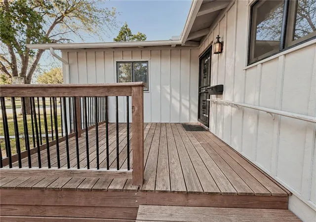 Photo 2 of Single family home for sale at 1417 S Ash St, Ottawa, KS 66067 | MLS# 2641744 | Listing updated on 2026-09-12