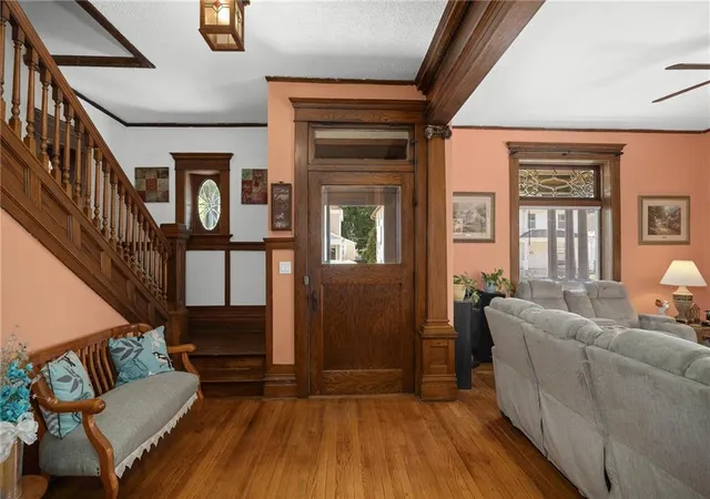 Photo 4 of Sale Pending at 428 N 21st Street, St Joseph, MO 64501 | MLS# 2641751 | Listing updated on 2026-10-17