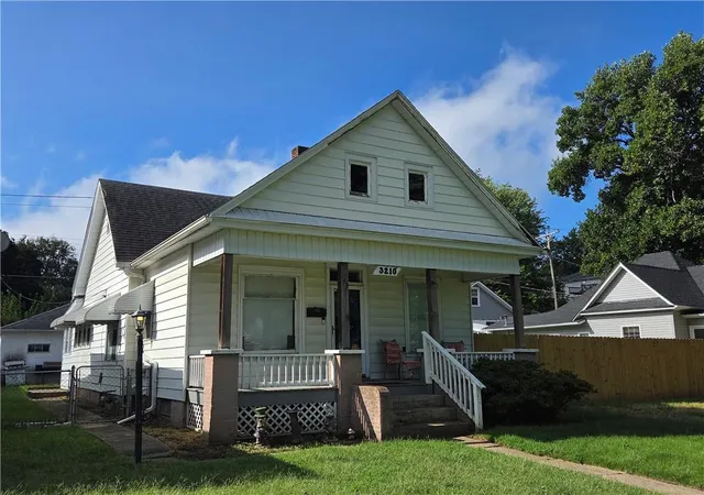 Photo 1 of Single family home for sale at 3210 Seneca St, Saint Joseph, MO 64507 | MLS# 2641752 | Listing updated on 2026-09-12