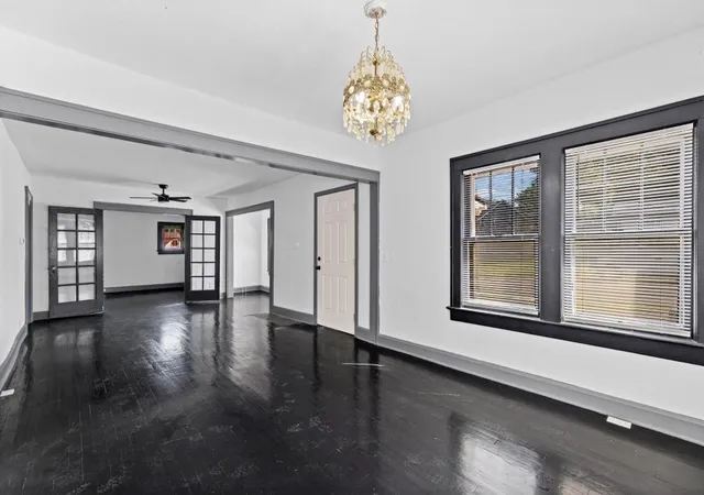 Photo 2 of Single family home for sale at 2918 Parkwood Blvd, Kansas City, KS 66104 | MLS# 2641761 | Listing updated on 2026-09-12