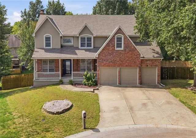 Photo 1 of Single family home for sale at 1005 Royal Ct, Belton, MO 64012 | MLS# 2641762 | Listing updated on 2026-09-25