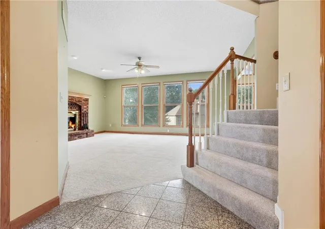 Photo 4 of Single family home for sale at 1005 Royal Ct, Belton, MO 64012 | MLS# 2641762 | Listing updated on 2026-09-25