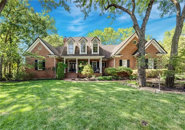 Photo 1 of Single family home for sale at 20 E Loch Lloyd Pkwy, Village Of Loch Lloyd, MO 64012 | MLS# 2641786 | Listing updated on 2026-09-30