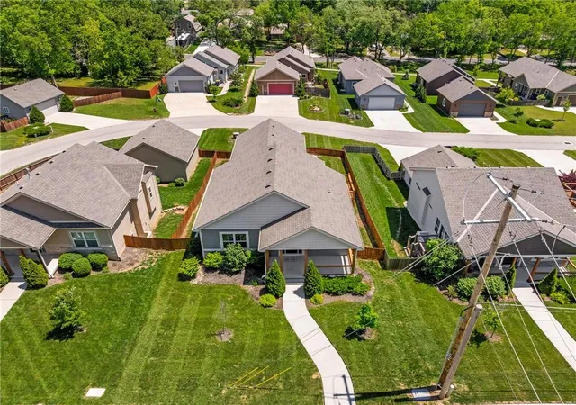 Photo 2 of Single family home for sale at 8435 Ottawa St, De Soto, KS 66018 | MLS# 2641790 | Listing updated on 2026-09-12