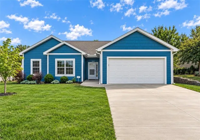 Photo 2 of Single family home for sale at 216 Meadowbrook Ln, Wellsville, KS 66092 | MLS# 2641795 | Listing updated on 2026-09-29