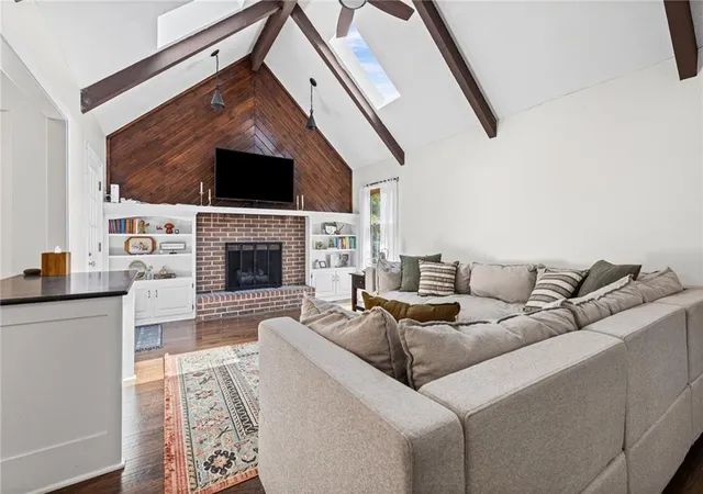 Photo 3 of Sale Pending at 507 Se Adobe Dr, Lees Summit, MO 64063 | MLS# 2641800 | Listing updated on 2026-09-21