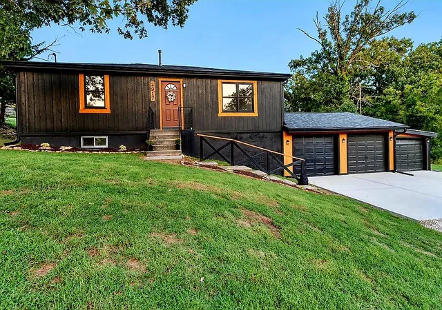 Single family home for sale at 2917 Stark Ave, Kansas City, MO 64129 | MLS# 2641805
