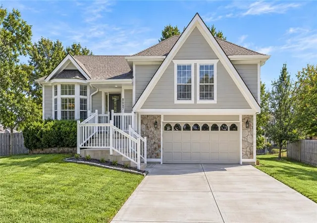 Single family home for sale at 8007 W 148th Terrace, Overland Park, KS 66223 | MLS# 2641817