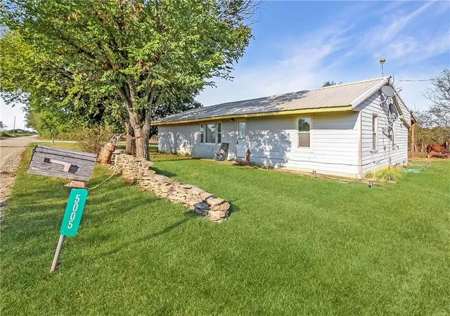 Photo 1 of Single family home for sale at 5005 Anderson Rd, Coffeyville, KS 67337 | MLS# 2641820 | Listing updated on 2026-09-16