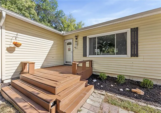 Photo 3 of Sale Pending at 1419 High St, Baldwin City, KS 66006 | MLS# 2641835 | Listing updated on 2026-09-17