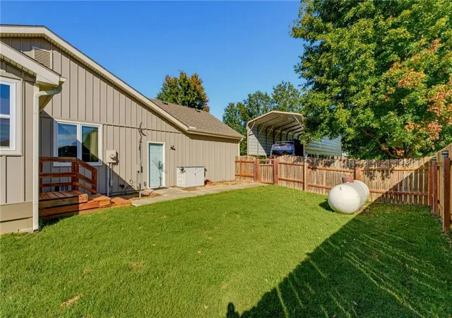 Photo 2 of Single family home for sale at 1185 E 1067 Road, Lawrence, KS 66047 | MLS# 2641842 | Listing updated on 2026-10-08