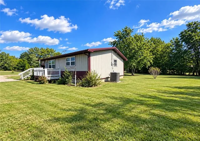 Photo 3 of Single family home for sale at 111 S 16th Street, Chetopa, KS 67336 | MLS# 2641846 | Listing updated on 2026-10-22