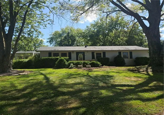 Photo 2 of Single family home for sale at 903 Roncelli Rd, Lexington, MO 64067 | MLS# 2641847 | Listing updated on 2026-09-13