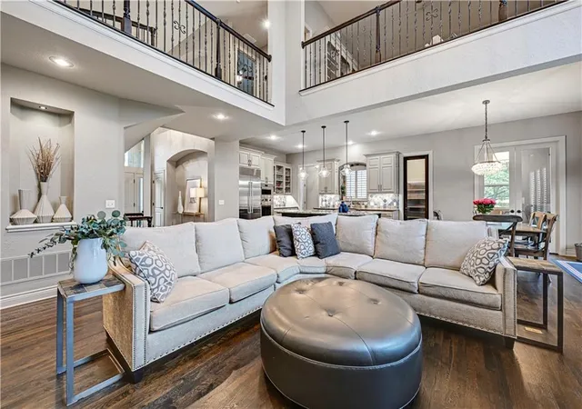 Photo 4 of Single family home for sale at 20104 W 90th Street, Lenexa, KS 66220 | MLS# 2641866 | Listing updated on 2026-10-16