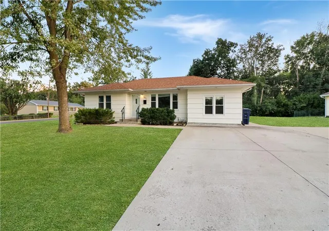 Photo 27 of Single family home for sale at 501 Salem Ave, Knob Noster, MO 65301 | MLS# 2641877 | Listing updated on 2026-10-07