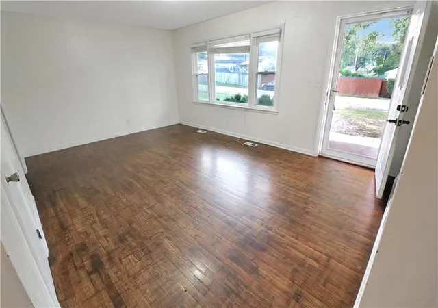 Photo 3 of Single family home for sale at 501 Salem Ave, Knob Noster, MO 65301 | MLS# 2641877 | Listing updated on 2026-10-07