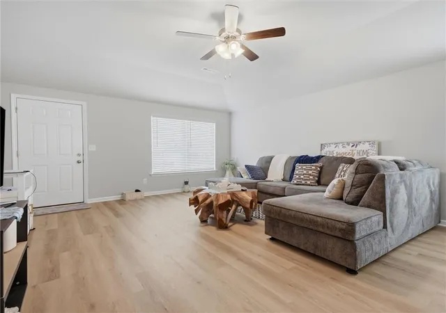 Photo 3 of Single family home for sale at 7920 Se 5th Terrace, Blue Springs, MO 64014 | MLS# 2641894 | Listing updated on 2026-09-13