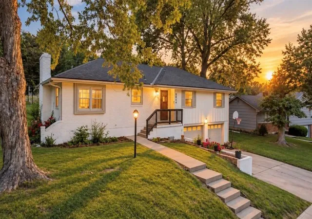 Photo 1 of Single family home for sale at 2914 N 79th Terrace, Kansas City, KS 66109 | MLS# 2641895 | Listing updated on 2026-10-06