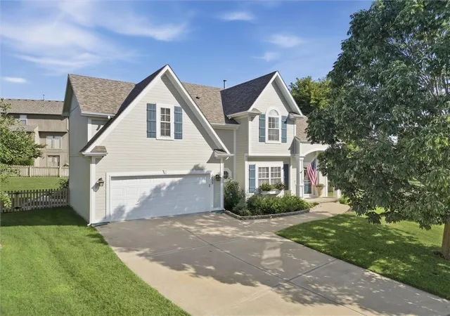 Photo 2 of Single family home for sale at 1435 Buckeye Ct, Liberty, MO 64068 | MLS# 2641896 | Listing updated on 2026-09-27