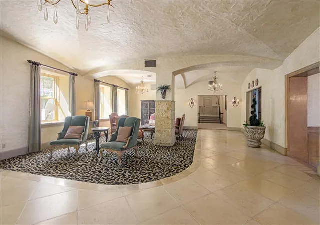 Photo 3 of Condo for sale at 229 Ward Pkwy #401B, Kansas City, MO 64112 | MLS# 2641901 | Listing updated on 2026-09-15