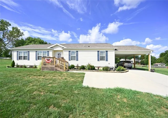 Photo 1 of Single family home for sale at 15490 Nw 136th Street, Platte City, MO 64079 | MLS# 2641903 | Listing updated on 2026-09-18