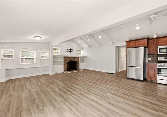 Photo 2 of Single family home for sale at 65 Dockside Dr, Blue Springs, MO 64015 | MLS# 2641904 | Listing updated on 2026-09-29