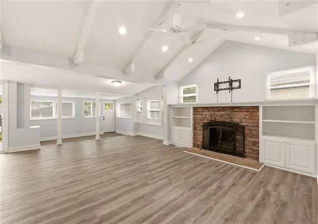Photo 3 of Single family home for sale at 65 Dockside Dr, Blue Springs, MO 64015 | MLS# 2641904 | Listing updated on 2026-09-29
