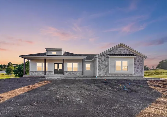 Photo 3 of Single family home for sale at 700 W Marlow St, Odessa, MO 64076 | MLS# 2641915 | Listing updated on 2026-09-15