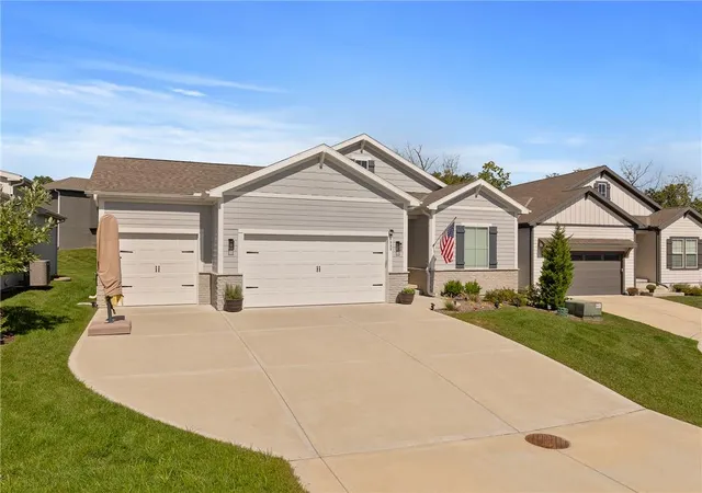 Photo 3 of Single family home for sale at 4530 Nw 49th Court, Riverside, MO 64150 | MLS# 2641944 | Listing updated on 2026-10-08