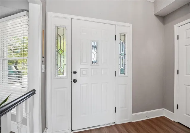 Photo 3 of Single family home for sale at 1129 Se 11th Street, Lees Summit, MO 64081 | MLS# 2641954 | Listing updated on 2026-09-16