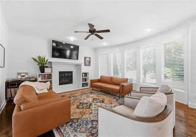 Photo 4 of Single family home for sale at 9012 N Oxford Ave, Kansas City, MO 64157 | MLS# 2641958 | Listing updated on 2026-09-17