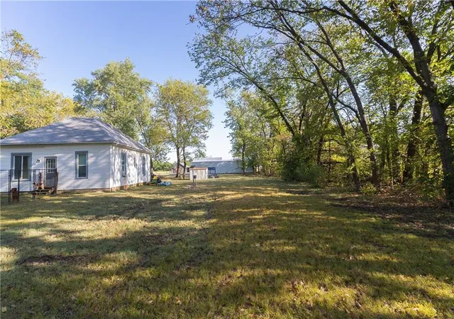 Photo 23 of Single family home for sale at 729 N Neosho St, Cherryvale, KS 67335 | MLS# 2641968 | Listing updated on 2026-09-13