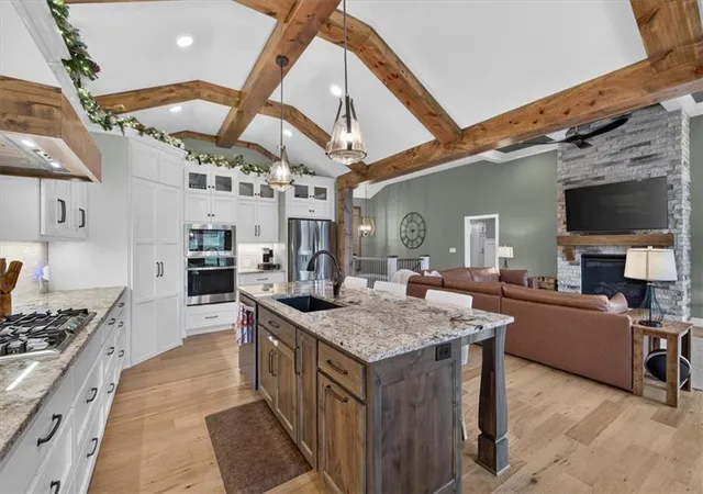 Photo 3 of Single family home for sale at 1149 Creekmoor Dr, Raymore, MO 64083 | MLS# 2641975 | Listing updated on 2026-09-27
