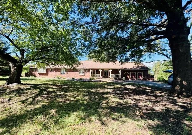 Photo 3 of Sale Pending at 14850 Horridge Rd, Kansas City, MO 64149 | MLS# 2641990 | Listing updated on 2026-10-05