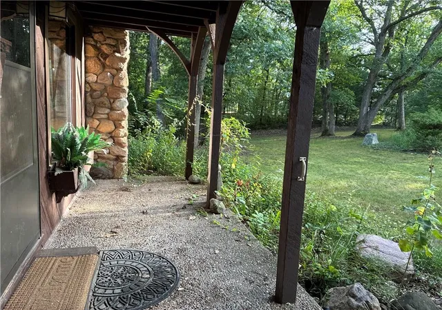 Photo 3 of Single family home for sale at 19248 White Oak Trl, Kirksville, MO 63501 | MLS# 2642009 | Listing updated on 2026-09-14