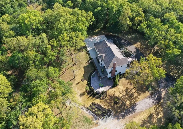 Photo 3 of Single family home for sale at 12015 State Route 7 Hwy, Lee's Summit, MO 64086 | MLS# 2642047 | Listing updated on 2026-10-02
