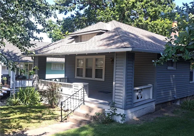 Photo 1 of Single family home for sale at 38 W 74th Street, Kansas City, MO 64114 | MLS# 2642050 | Listing updated on 2026-09-15