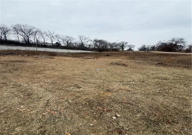 Photo 1 of Land for sale at 000 Nw Blair Rd, Kansas City, MO 64152 | MLS# 2642052 | Listing updated on 2026-09-29