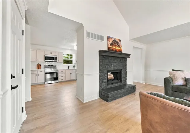 Photo 4 of Sale Pending at 405 Birch St, Gardner, KS 66030 | MLS# 2642053 | Listing updated on 2026-09-24