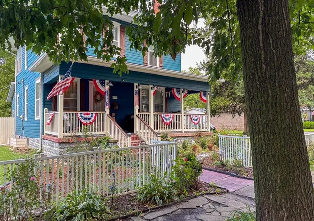 Photo 2 of Sale Pending at 206 S 1st Street, Savannah, MO 64485 | MLS# 2642068 | Listing updated on 2026-09-18