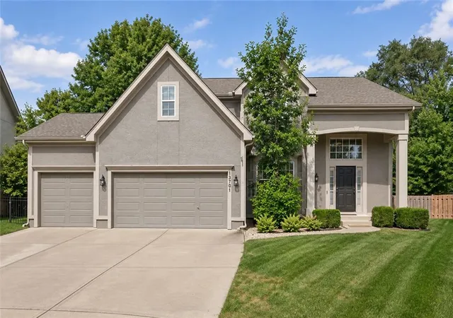 Photo 2 of Single family home for sale at 13701 Gillette St, Overland Park, KS 66221 | MLS# 2642078 | Listing updated on 2026-10-09